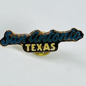 San Antonio Texas Souvenir Lapel Hat Pin Pinback Gold Tone Enamel Travel